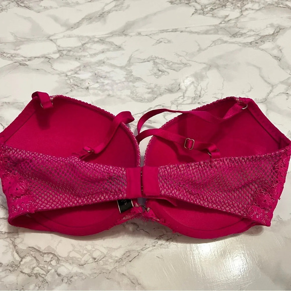 Victoria’s Secret Very Sexy Push Up - Picture 3 of 4